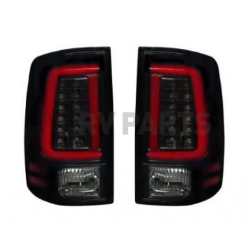 Recon Accessories Tail Light Assembly - LED 264336BK