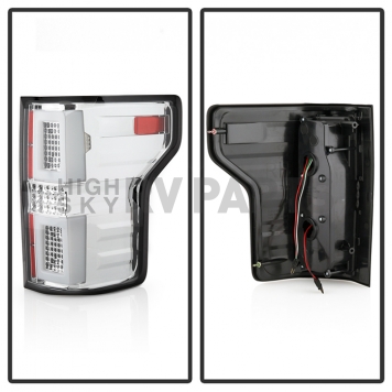 Xtune Tail Light Assembly - LED 9048593-1