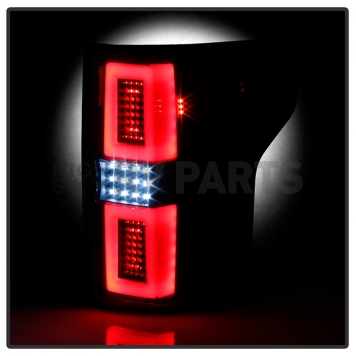 Xtune Tail Light Assembly - LED 9048609-4