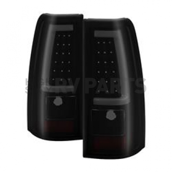 Xtune Tail Light Assembly - LED 9048715