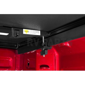 Lund International Tonneau Cover Hard Folding Black Vinyl Over Aluminum Panels - 969259-1