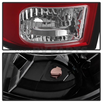 Spyder Automotive Tail Light Assembly - LED 5017567-5