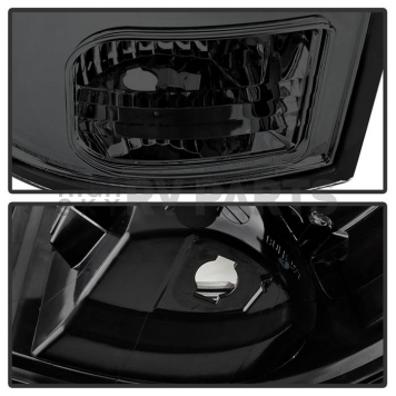 Spyder Automotive Tail Light Assembly - LED 5017581-5