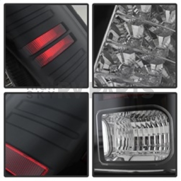 Spyder Automotive Tail Light Assembly - LED 5077530-3
