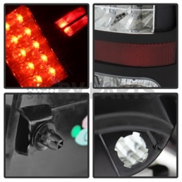 Spyder Automotive Tail Light Assembly - LED 5077530-5