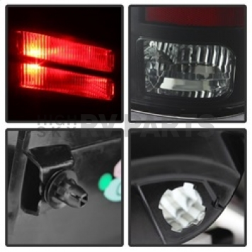 Spyder Automotive Tail Light Assembly - LED 5078124-3