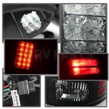 Spyder Automotive Tail Light Assembly - LED 5078124-4