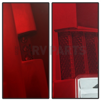 Xtune Tail Light Assembly - LED 5082213-5