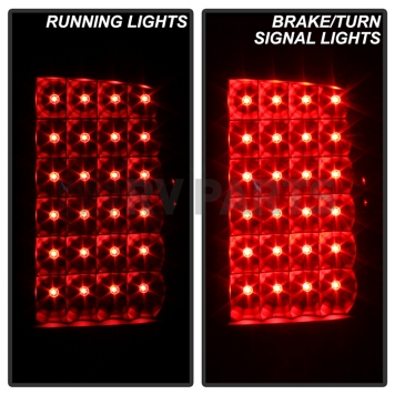 Xtune Tail Light Assembly - LED 9025587-9