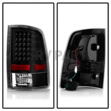 Xtune Tail Light Assembly - LED 9025587-2