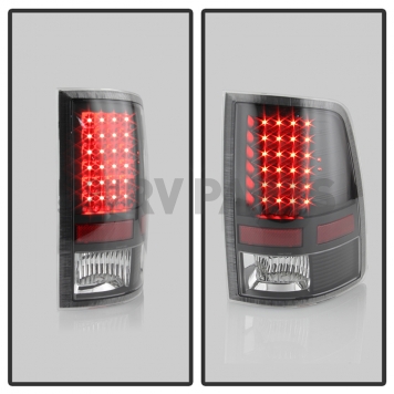 Xtune Tail Light Assembly - LED 9025587-6