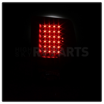 Xtune Tail Light Assembly - LED 9025587-7