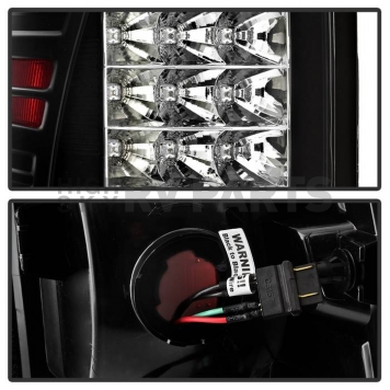 Spyder Automotive Tail Light Assembly - LED 5017543-4