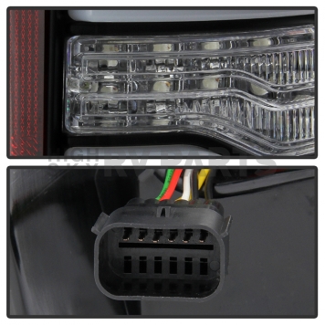 Spyder Automotive Tail Light Assembly 5087294-3