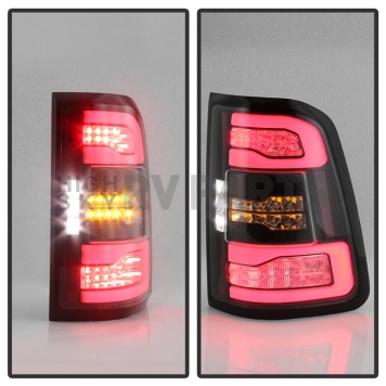 Spyder Automotive Tail Light Assembly 5087294-5