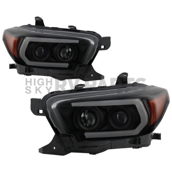 Spyder Automotive Headlight Assembly 5087553