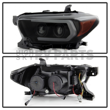 Spyder Automotive Headlight Assembly 5087553-2