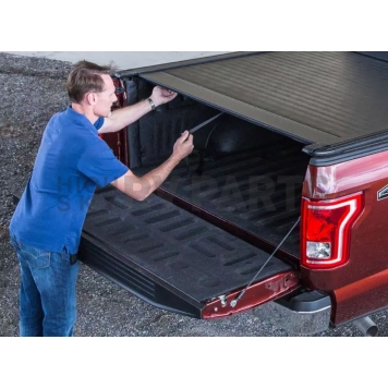 Pace Edwards Tonneau Cover Hard Manual Retractable Black Matte Powder Coated Aluminum/ Vinyl - KRN5780-6