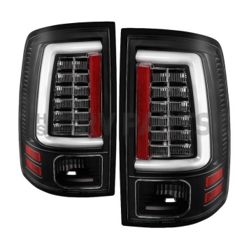 Spyder Automotive Tail Light Assembly LED Set Of 2 - 5085931